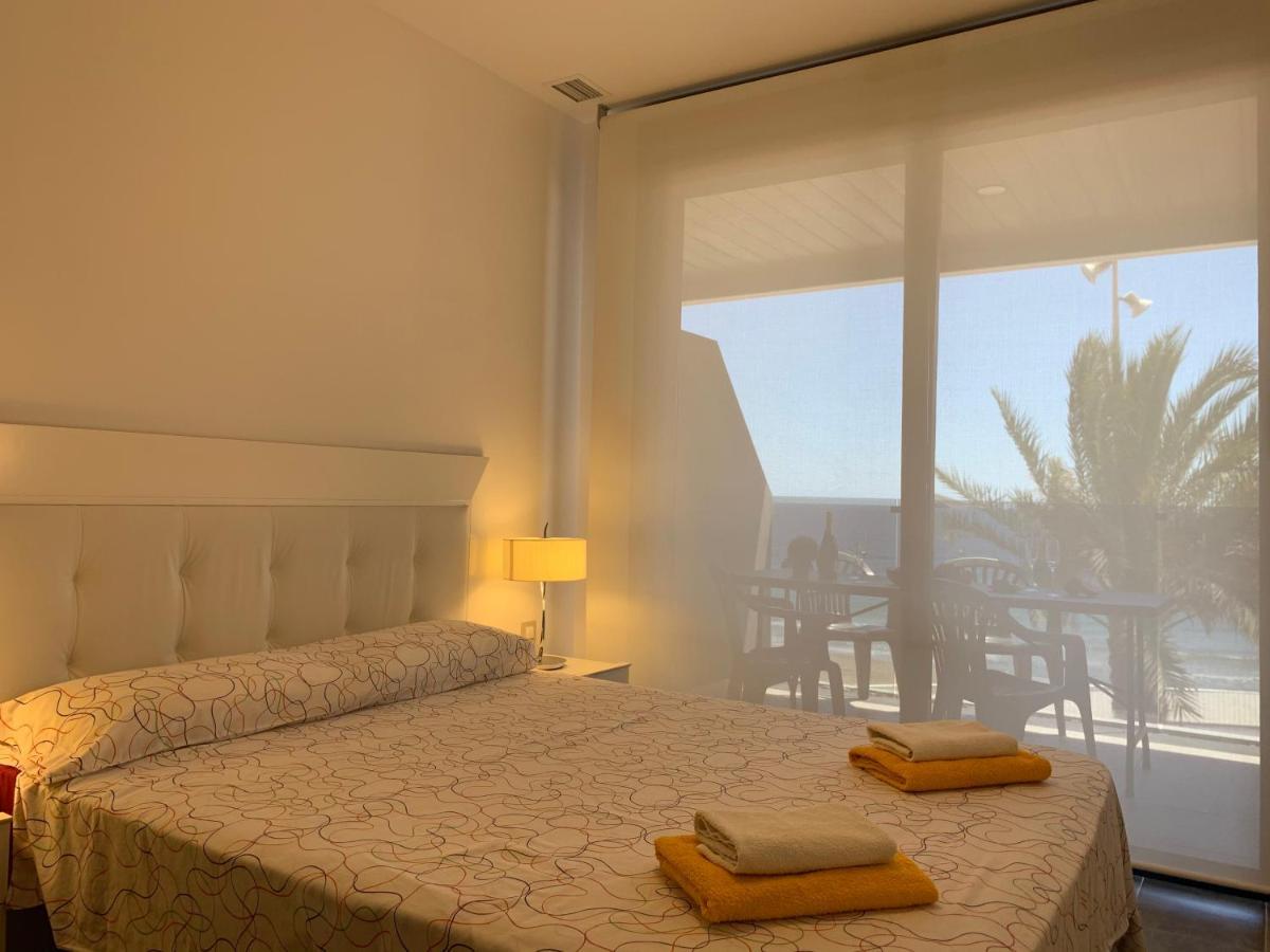 Apartamento De Lujo En Primera Linea De Playa Benidorm Exterior foto